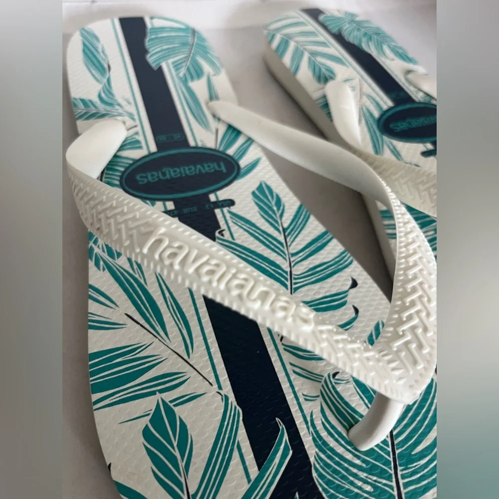 🎉Host Pick🎉 Havaianas Leaf Print Flip Flops 13